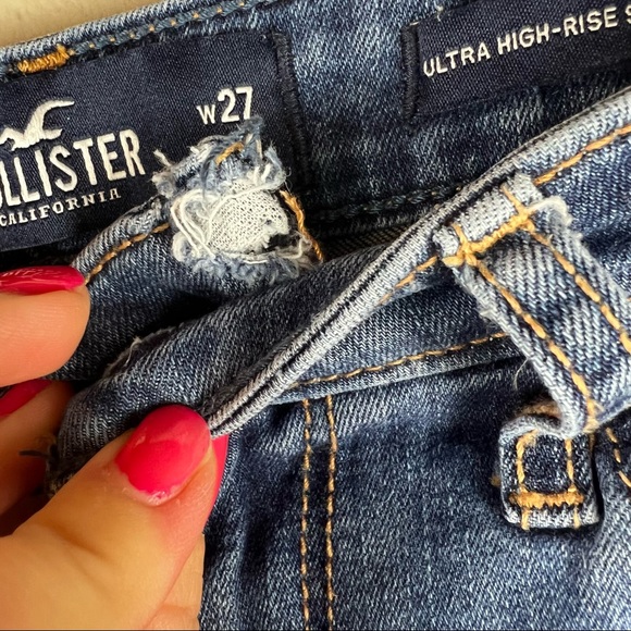 Hollister Ultra High Rise Super Skinny Jeans Lightly Distressed Size 5R/27 - Picture 4 of 6